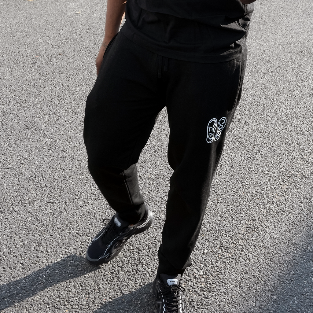 COLD FEET BLACK BOTTOMS